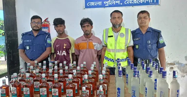পুলিশি হেফাজতে আটক দুই ব্যক্তি